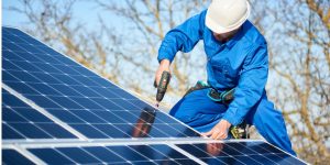 Installation Maintenance Panneaux Solaires Photovoltaïques à Gavarnie